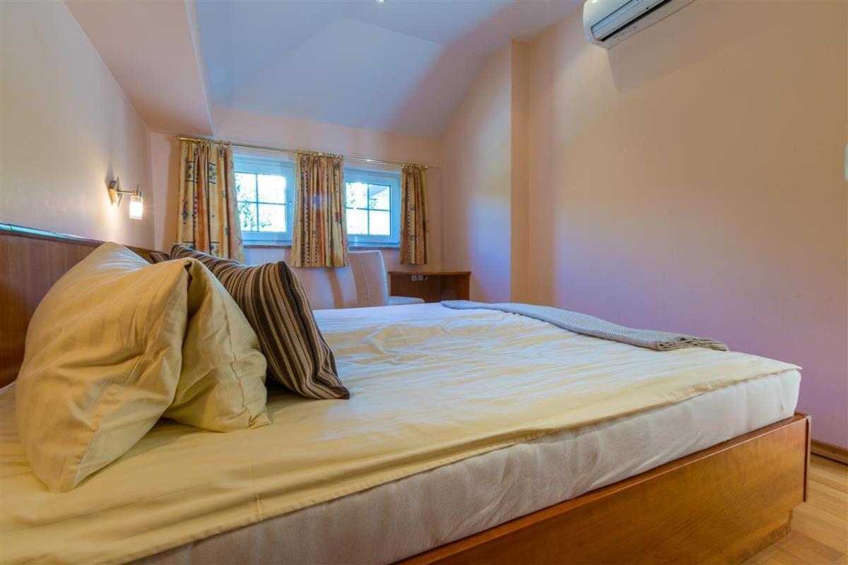 Villa Barbara Crikvenica Oda fotoğraf