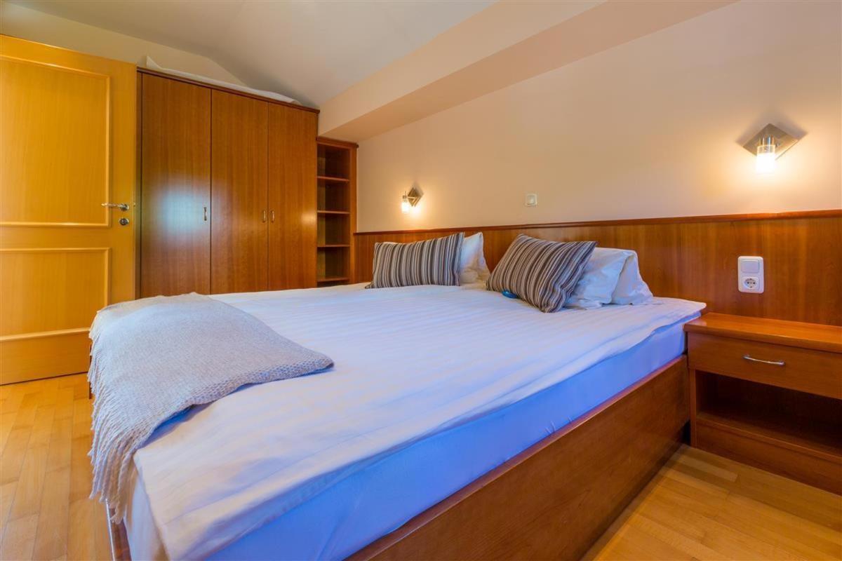 Villa Barbara Crikvenica Oda fotoğraf